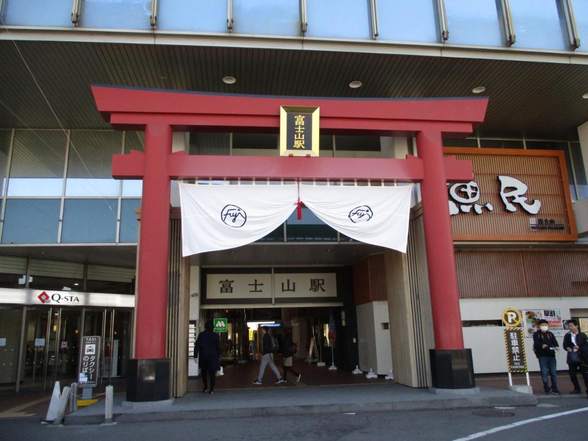 Tsukitei1 *