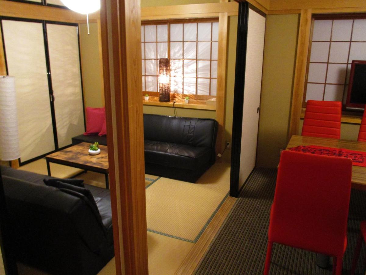 Tsukitei1 *